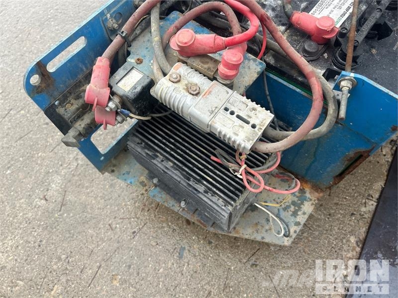 Genie GS2646 Electric Scissor Lift Škarjaste dvižne ploščadi