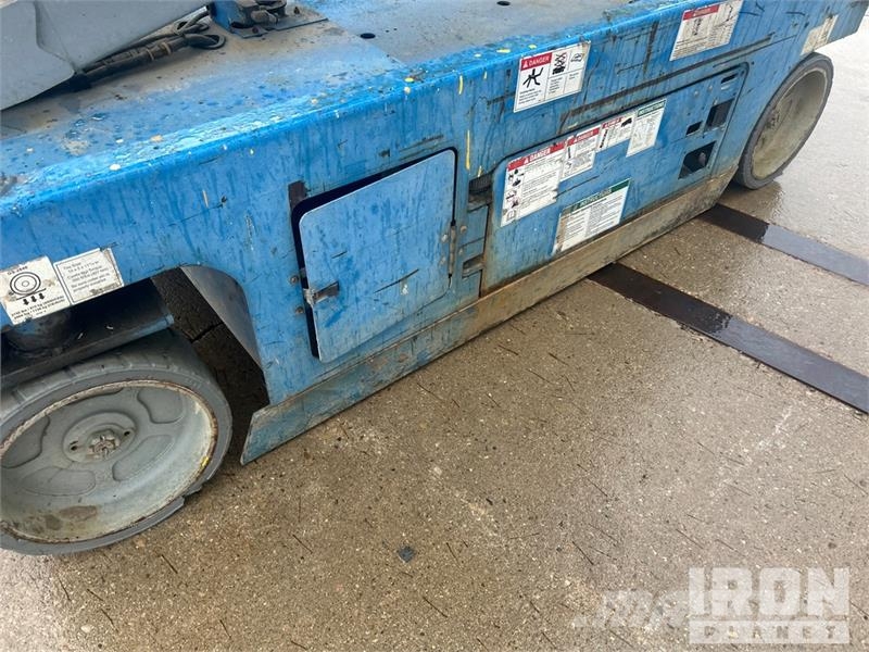 Genie GS2646 Electric Scissor Lift Škarjaste dvižne ploščadi