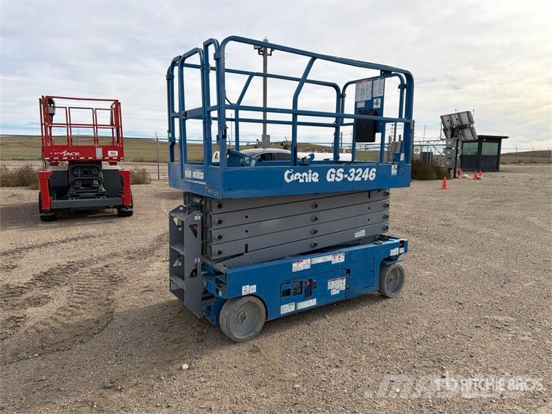 Genie GS3246 Electric Scissor Lift Elevadores de tesoura