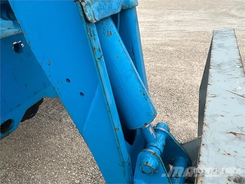 Genie GTH-844 Chariot télescopique