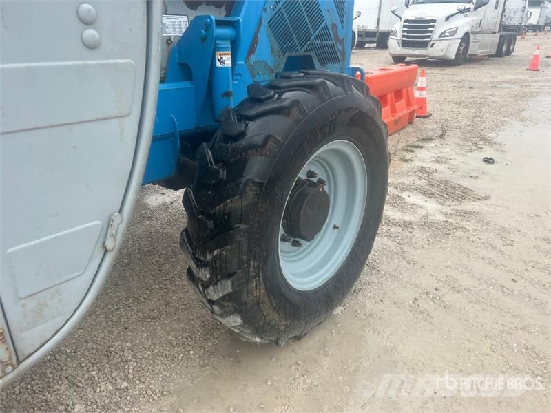 Genie GTH-844 Chariot télescopique
