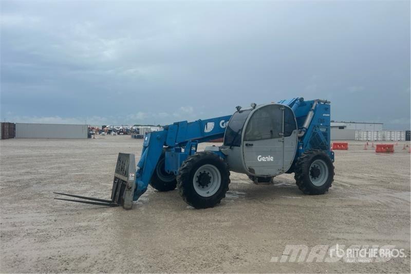 Genie GTH-844 Chariot télescopique