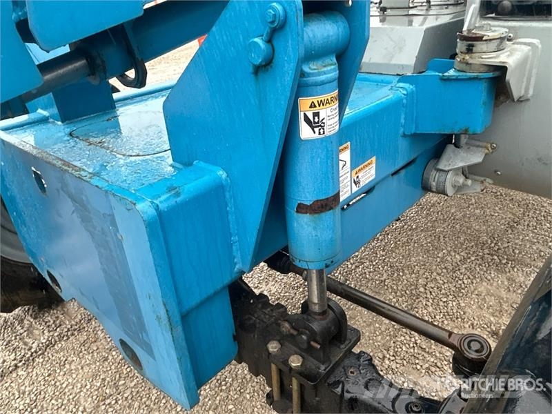 Genie GTH-844 Chariot télescopique