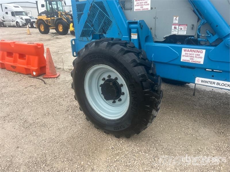 Genie GTH-844 Chariot télescopique