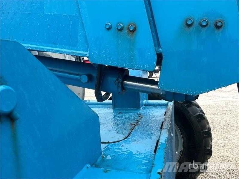 Genie GTH-844 Chariot télescopique