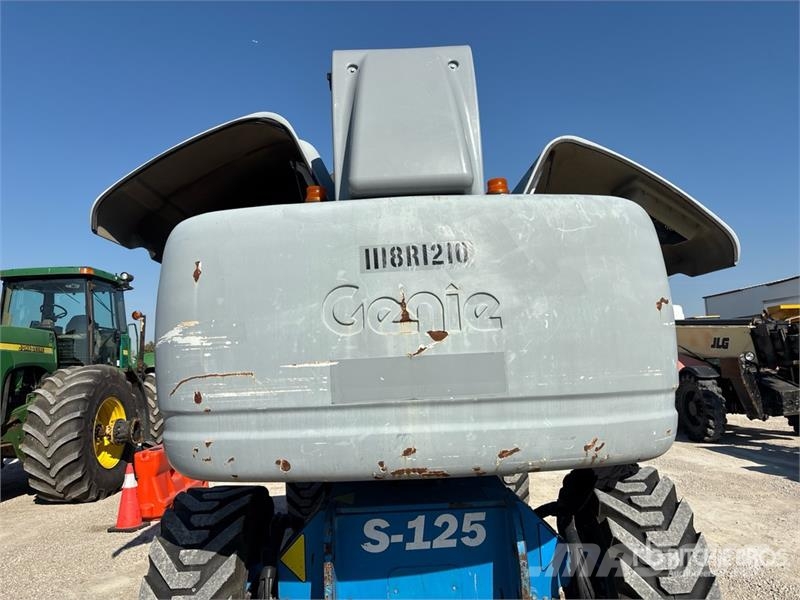 Genie S-125 4WD Diesel Telescopic Boom Lift Teleskopske dvižne ploščadi