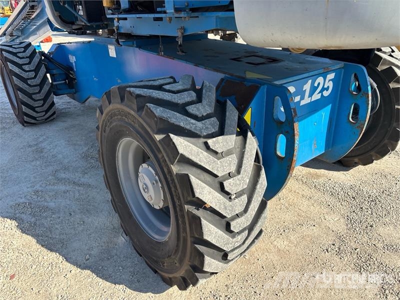 Genie S-125 4WD Diesel Telescopic Boom Lift Teleskopske dvižne ploščadi