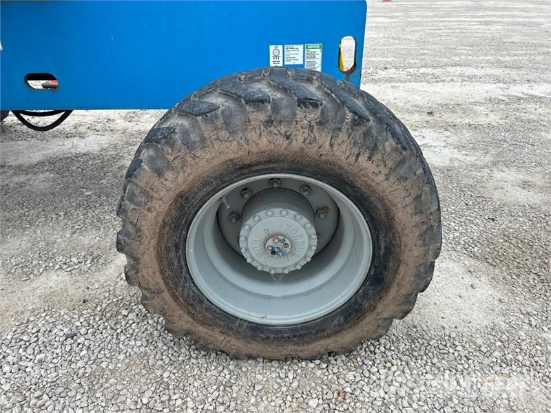 Genie S-40 4WD Diesel Telescopic Boom Lift Teleskopske podizne platforme