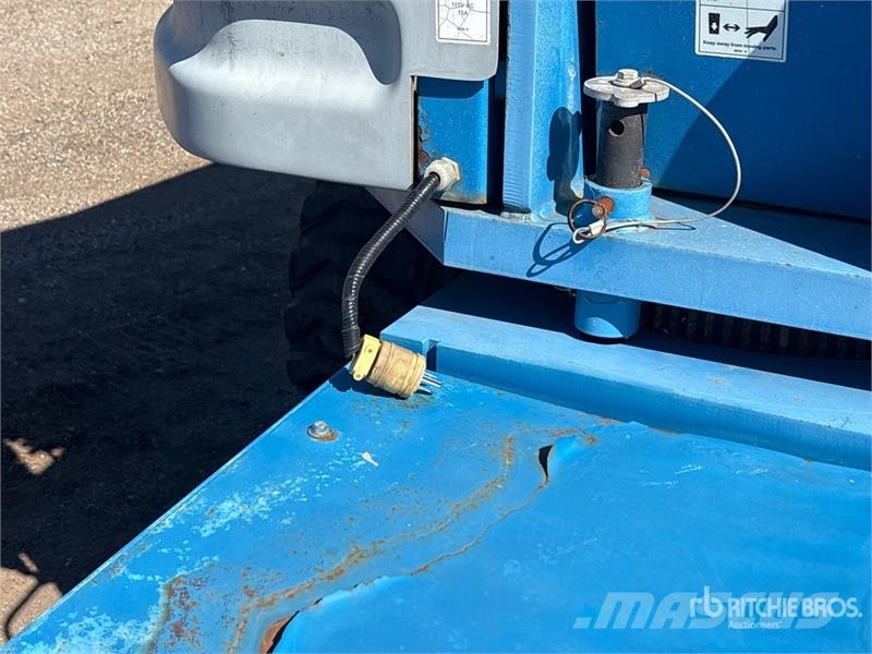 Genie S-40 4WD Diesel Telescopic Boom Lift Teleskopbühnen