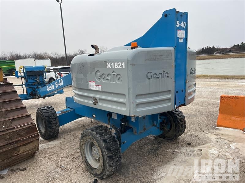 Genie S-40 4WD Diesel Telescopic Boom Lift Teleskopske dvižne ploščadi