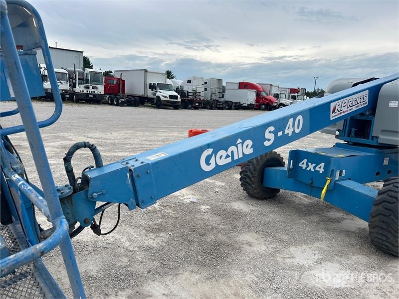 Genie S-40 4WD Diesel Telescopic Boom Lift Teleskopske podizne platforme
