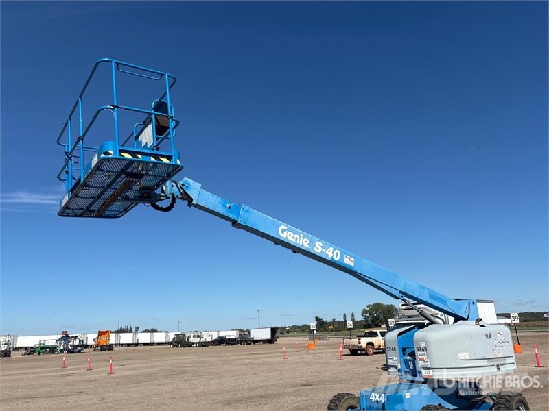 Genie S-40 4WD Diesel Telescopic Boom Lift Teleskopbühnen