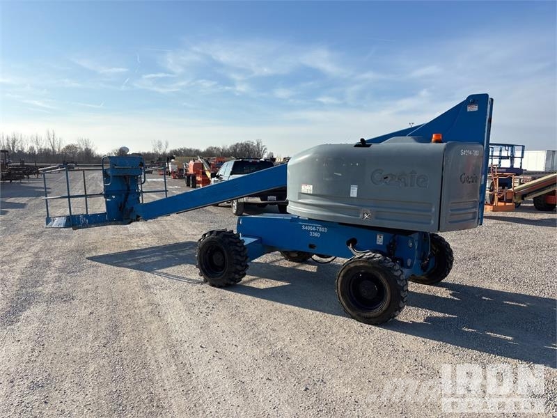 Genie S-40 4WD Diesel Telescopic Boom Lift Teleskopske dvižne ploščadi