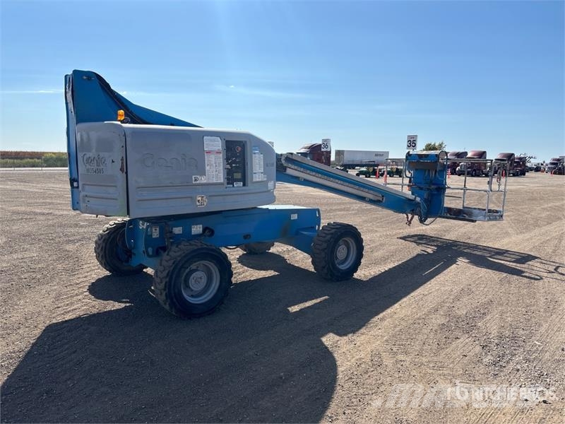 Genie S-40 4WD Diesel Telescopic Boom Lift Nacelles télescopiques