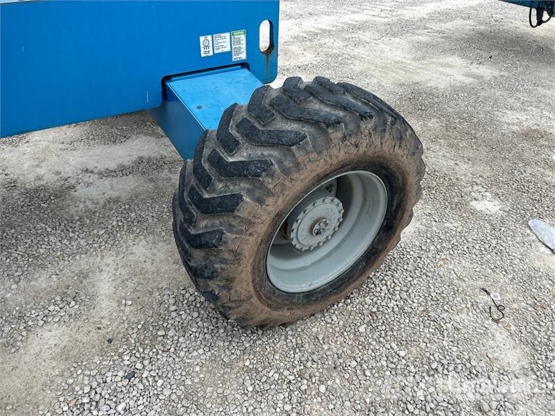 Genie S-40 4WD Diesel Telescopic Boom Lift Teleskopske podizne platforme