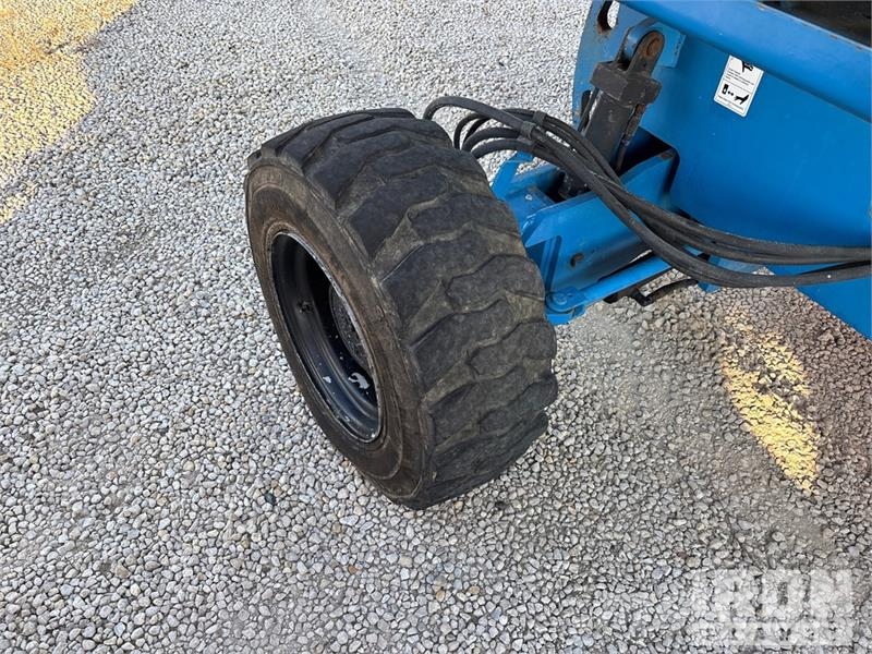 Genie S-40 4WD Diesel Telescopic Boom Lift Teleskopske dvižne ploščadi