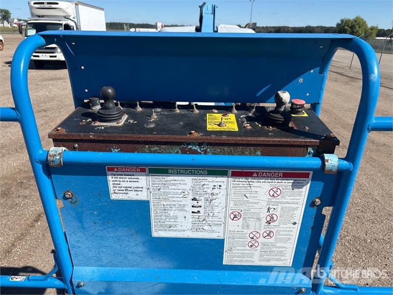 Genie S-40 4WD Diesel Telescopic Boom Lift Teleskopbühnen