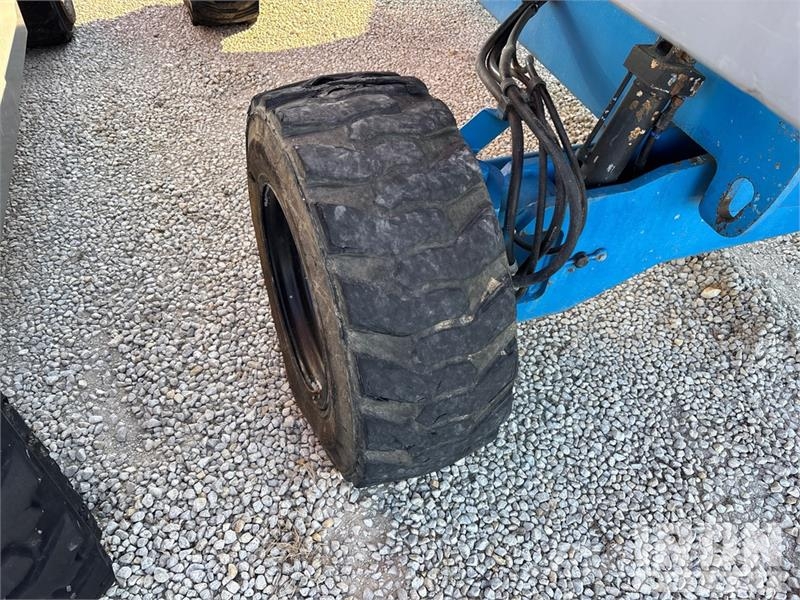 Genie S-40 4WD Diesel Telescopic Boom Lift Teleskopske dvižne ploščadi