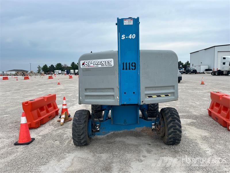 Genie S-40 4WD Diesel Telescopic Boom Lift Teleskopske podizne platforme