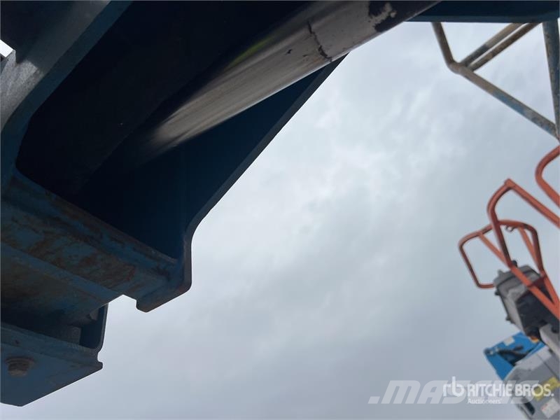 Genie S-40 4WD Dual Fuel Telescopic Boom Lift Nacelles télescopiques