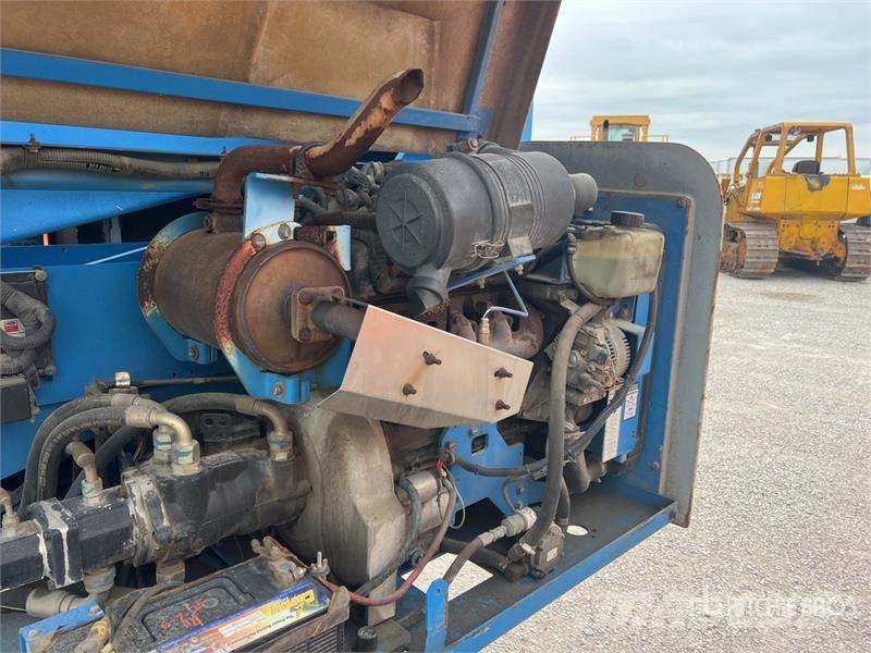 Genie S-40 4WD Dual Fuel Telescopic Boom Lift Nacelles télescopiques