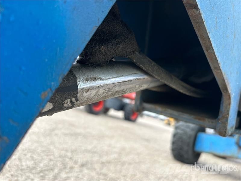 Genie S-40 4WD Dual Fuel Telescopic Boom Lift Teleszkópos emelők