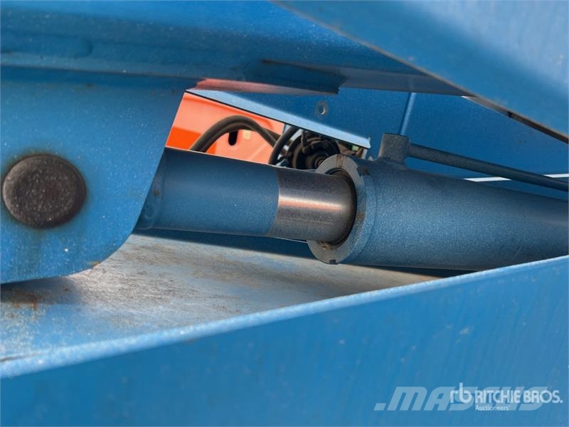 Genie S-40 4WD Dual Fuel Telescopic Boom Lift Nacelles télescopiques