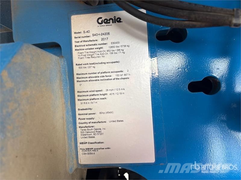 Genie S-40 4WD Dual Fuel Telescopic Boom Lift Teleskopiskie pacēlāji