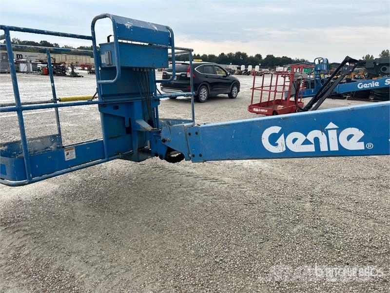 Genie S-40 4WD Dual Fuel Telescopic Boom Lift Teleszkópos emelők