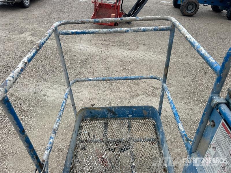 Genie S-40 4WD Dual Fuel Telescopic Boom Lift Teleszkópos emelők