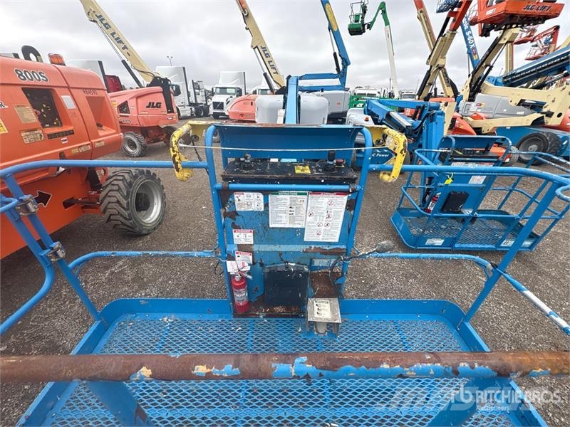 Genie S-40 4WD Dual Fuel Telescopic Boom Lift Teleskopiskie pacēlāji