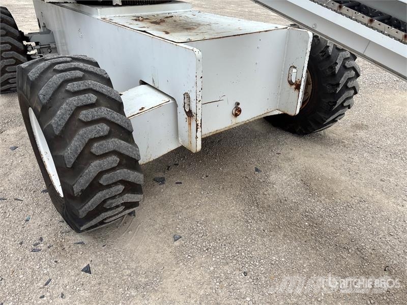 Genie S-60 2WD Diesel Telescopic Boom Lift Nacelles télescopiques