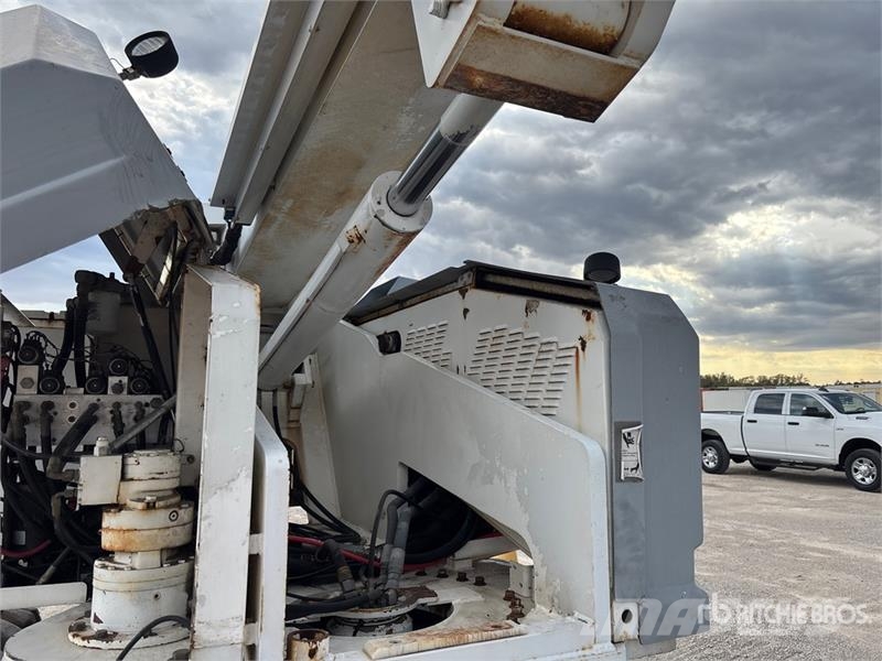 Genie S-60 2WD Diesel Telescopic Boom Lift Nacelles télescopiques