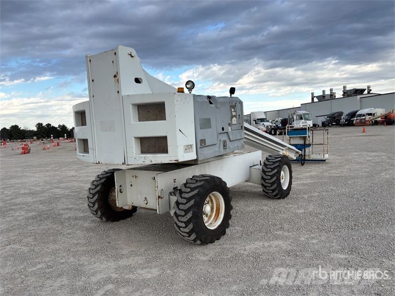Genie S-60 2WD Diesel Telescopic Boom Lift Nacelles télescopiques