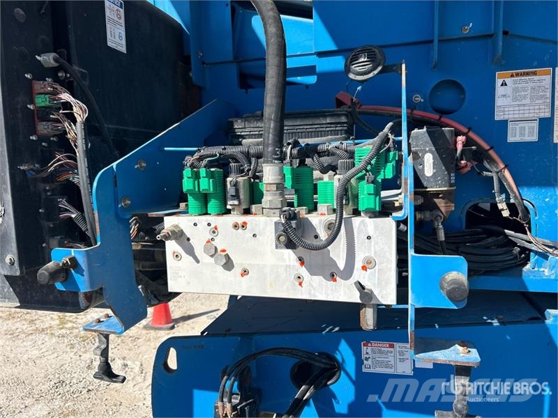 Genie S-60X 4WD Diesel Telescopic Boom Lift Telescoophoogwerkers