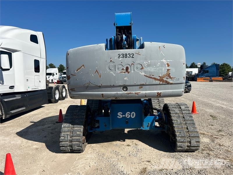 Genie S-60X Crawler Diesel Telescopic Boom Lift 直臂高空工作平台