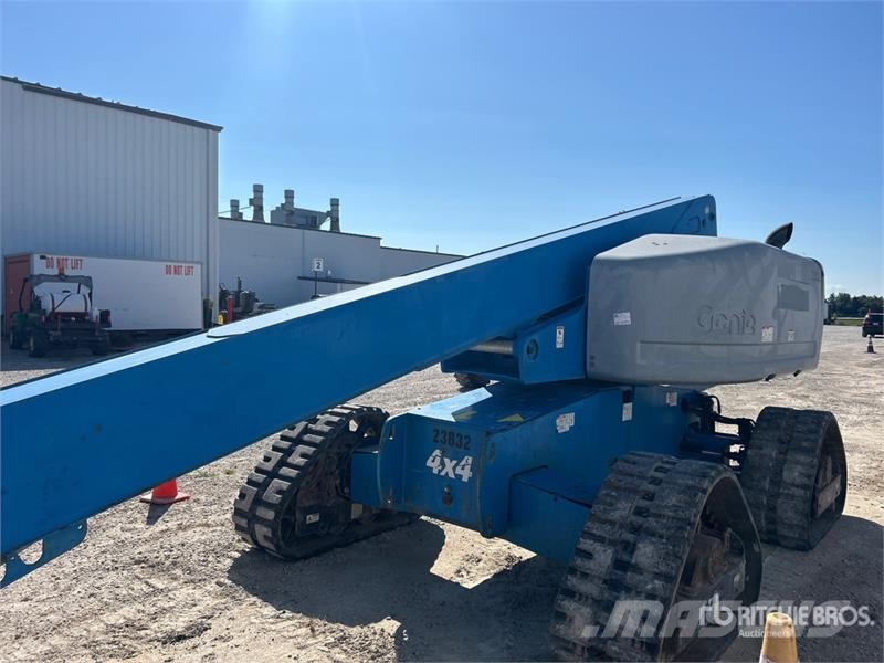 Genie S-60X Crawler Diesel Telescopic Boom Lift 直臂高空工作平台