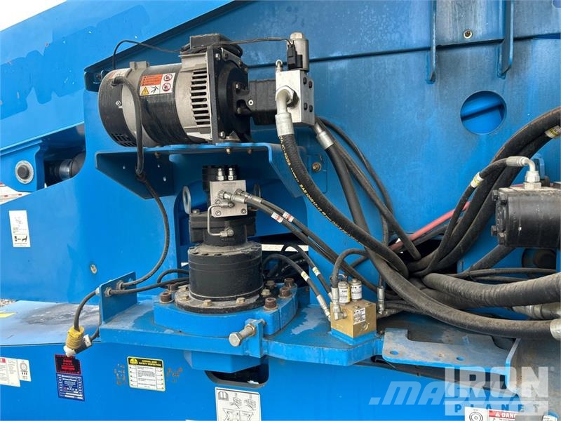 Genie S-65 Telescopic boom lifts