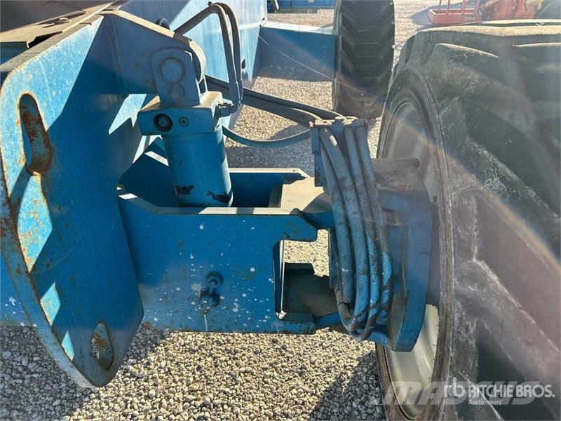 Genie S-65 4WD Diesel Telescopic Boom Lift ブームリフト　直伸型
