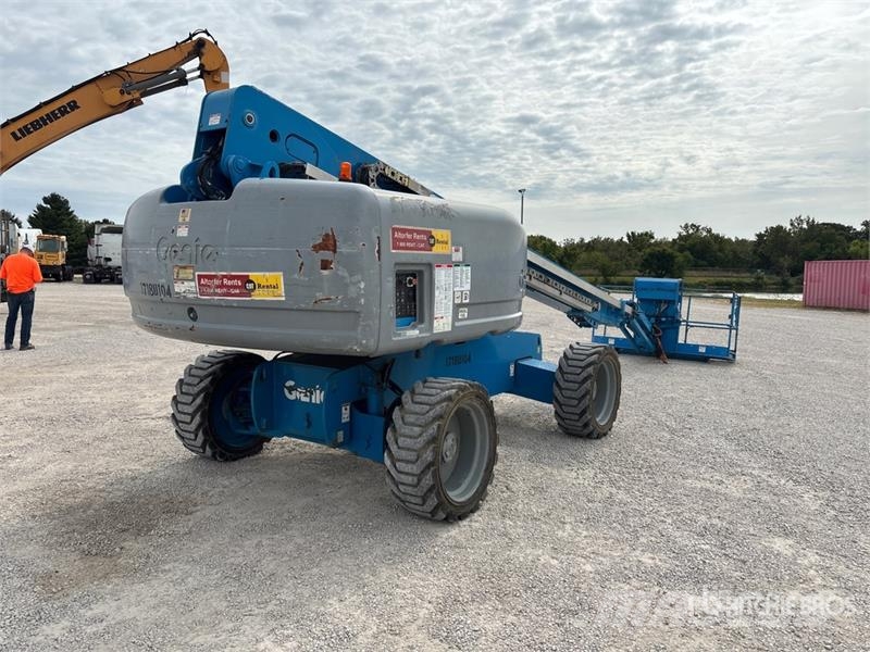 Genie S-65 4WD Diesel Telescopic Boom Lift Piattaforme a braccio telescopico