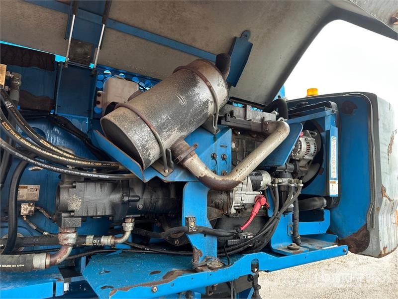 Genie S-85 4WD Diesel Telescopic Boom Lift Nacelles télescopiques
