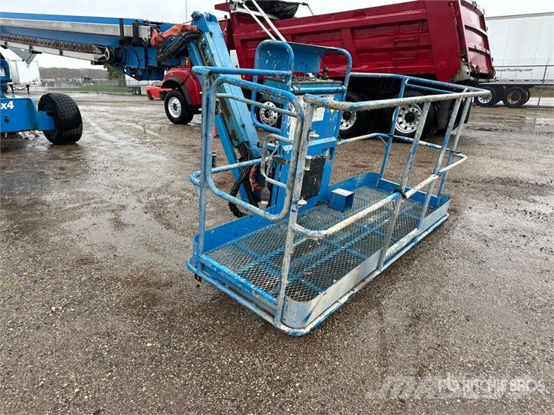 Genie S-85 4WD Diesel Telescopic Boom Lift Nacelles télescopiques