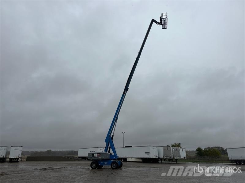 Genie S-85 4WD Diesel Telescopic Boom Lift رافعات سلة تلسكوبية