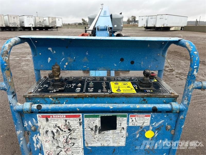 Genie S-85 4WD Diesel Telescopic Boom Lift رافعات سلة تلسكوبية