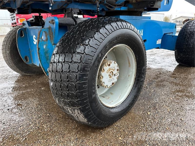 Genie S-85 4WD Diesel Telescopic Boom Lift Nacelles télescopiques