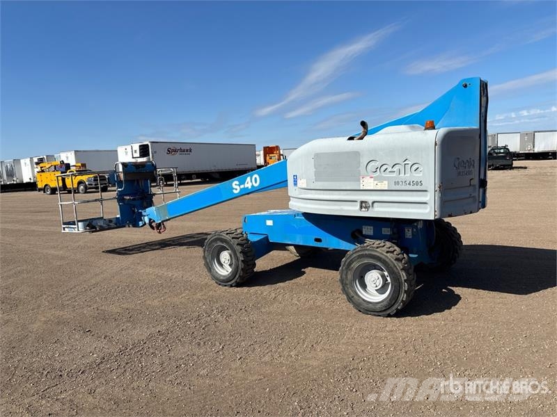 Genie S40 2WD Diesel Telescopic Boom Lift Teleskoplifte