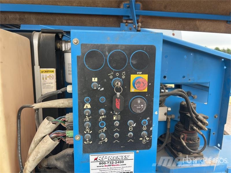 Genie S40 4WD Dual Fuel Telescopic Boom Lift Teleskopiskie pacēlāji