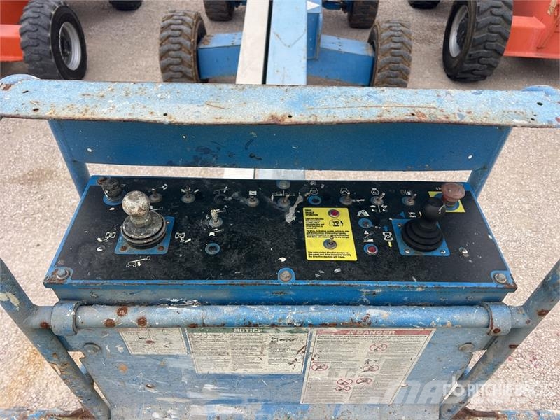 Genie S40 4WD Dual Fuel Telescopic Boom Lift Teleskopiskie pacēlāji