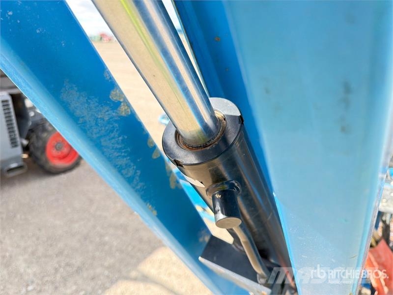 Genie S85XC 4WD Diesel Telescopic Boom Lift Teleskopiskie pacēlāji