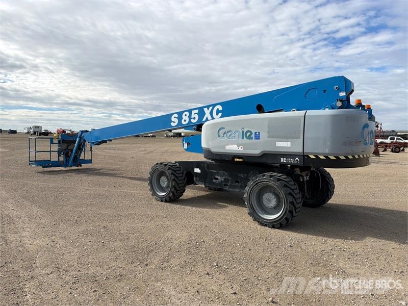 Genie S85XC 4WD Diesel Telescopic Boom Lift Teleskopiskie pacēlāji